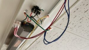 5500ケルビンのLED型の蛍光灯・バイパス工事・撮影専用・電気配線工具・ストリッパー・配線工事・LED・行田学校スタジオメンテナンンス・広い校庭・ドラマ撮影・映画撮影・YouTube撮影・ミュージックビデオ撮影・CM撮影・コスプレ撮影・イベント・学校スタジオ・高校生教室・高校撮影・ハウススタジオ・ロケ地・ロケ場所・撮影場所・東京近郊・埼玉県・行田市・飾り込み・ロケハン・日本テレビ・テレビ朝日・フジテレビ・テレビ東京・学校スタジオ・学校のロケ場所・撮影出来る学校アトリエミカミ・管理運営・スタジオ料金・映画撮影・ドラマ撮影・再現ドラマ撮影・YouTube撮影・ミュージックビデオ撮影・CM撮影・東京・東京近郊・連続ドラマ撮影・ロケ地・ロケ場所・有名作品・ロケ地巡り・ロケハン・ロケ弁・撮影場・美術建込・ドローン撮影・日本テレビ・テレビ朝日・テレビ東京・フジテレビ・ネットフリックス・ＣＭ撮影・撮影スタジオ・東京・埼玉県・千葉県・神奈川県・茨城県・関東圏・