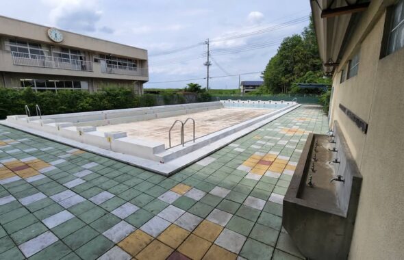 プール撮影・学校のプール・プール清掃シーン・行田学校スタジオ・校庭・清掃・北河原高等学校・高校スタジオ・東京近郊・ミュージックビデオ撮影・映画撮影・ドラマ撮影・再現ドラマ撮影・YouTube撮影・コスプレ撮影・レンタルスタジオ・貸しスタジオ・ハウススタジオ・撮影場所・ロケ地・ロケ場所・アトリエミカミ管理運営・メインロケハン・ロケハン・オールスタッフロケハン・下見・ロケ弁・ロケ地・ロケ場所郊・学校名看板撮影・撮影場所・撮影地・アトリエミカミ撮影場所管理物件・学校ロケ場所・学校ロケ地・学校・高校スタジオ・ミュージックビデオ撮影・映画撮影・ドラマ撮影・再現ドラマ撮影・YouTube撮影・コスプレ撮影・レンタルスタジオ・貸しスタジオ・ハウススタジオ・撮影場所・ロケ地・ロケ場所・アトリエミカミ管理運営・メインロケハン・ロケハン・オールスタッフロケハン・下見・ロケ弁・ロケ地・ロケ場所郊・学校名看板撮影・撮影場所・撮影地・アトリエミカミ撮影場所管理物件・学校ロケ場所・学校ロケ地・学校・高校スタジオ・ロケ弁・日本テレビ・ＴＢＳテレビ・テレビ東京・テレビ朝日・ＮＨＫ・フジテレビ・テレビ大阪・東海テレビ・メーテレ・朝日放送・中京テレビ・名古屋テレ