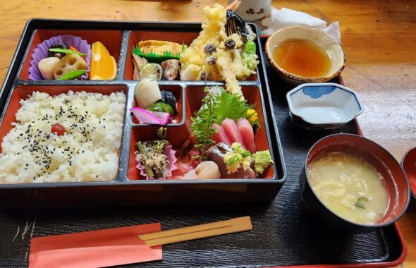 千姫釜めし・ふかがわ・常総市・深川御前・撮影用アパートスタジオ・アパートスタジオ・撮影専用・撮影専用に改造したアパートスタジオ・撮影用電源。壁の取り外し・撮影用物件・ハウススタジオ・レンタルハウス・貸しスタジオ・アトリエミカミ・管理運営・スタジオ料金・映画撮影・ドラマ撮影・再現ドラマ撮影・YouTube撮影・ミュージックビデオ撮影・CM撮影・東京・東京近郊・連続ドラマ撮影・ロケ地・ロケ場所・有名作品・ロケ地巡り・ロケハン・ロケ弁・撮影場・世界の終わりロケ地・東京都・埼玉県・千葉県・神奈川県・関東圏・