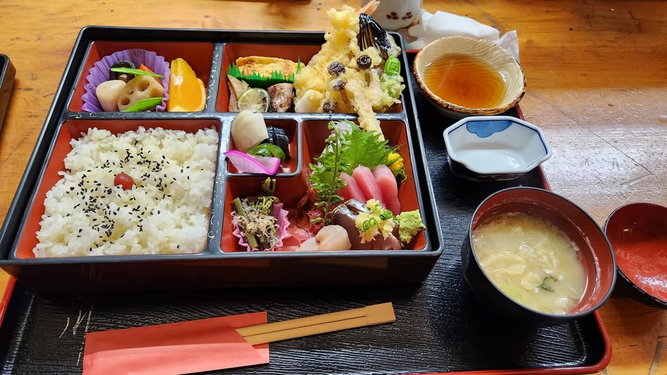 千姫釜めし・ふかがわ・常総市・深川御前・撮影用アパートスタジオ・アパートスタジオ・撮影専用・撮影専用に改造したアパートスタジオ・撮影用電源。壁の取り外し・撮影用物件・ハウススタジオ・レンタルハウス・貸しスタジオ・アトリエミカミ・管理運営・スタジオ料金・映画撮影・ドラマ撮影・再現ドラマ撮影・YouTube撮影・ミュージックビデオ撮影・CM撮影・東京・東京近郊・連続ドラマ撮影・ロケ地・ロケ場所・有名作品・ロケ地巡り・ロケハン・ロケ弁・撮影場・世界の終わりロケ地・東京都・埼玉県・千葉県・神奈川県・関東圏・