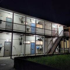 撮影用アパートスタジオ・アパートスタジオ・撮影専用・撮影専用に改造したアパートスタジオ・撮影用電源。壁の取り外し・撮影用物件・ハウススタジオ・レンタルハウス・貸しスタジオ・アトリエミカミ・管理運営・スタジオ料金・映画撮影・ドラマ撮影・再現ドラマ撮影・YouTube撮影・ミュージックビデオ撮影・CM撮影・東京・東京近郊・連続ドラマ撮影・ロケ地・ロケ場所・有名作品・ロケ地巡り・ロケハン・ロケ弁・撮影場・美術建込・ドローン撮影・日本テレビ・テレビ朝日・テレビ東京・フジテレビ・ネットフリックス・ＣＭ撮影・撮影スタジオ