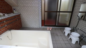 アトリエミカミ・大型戸建スタジオ・元ビジネスホテル・共同浴槽・風呂