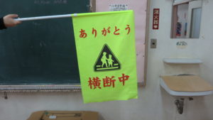 まるまる撮影で使える学校スタジオ・倉庫・美術小道具・飾り展示物・看板